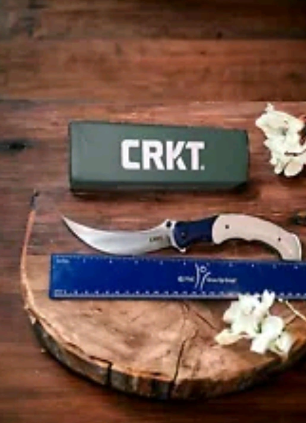 CRKT Outdoor Machete Knife Tactical Folding Knife white. Ritual